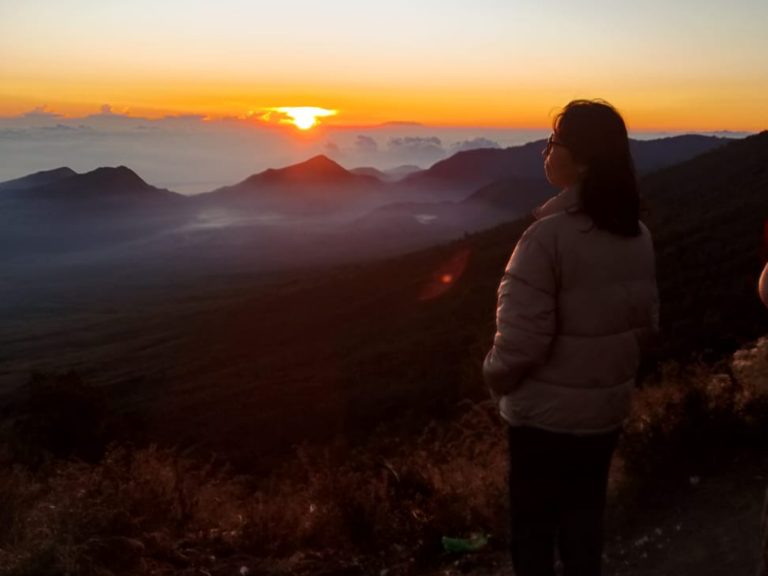 Rinjani Trekking View3